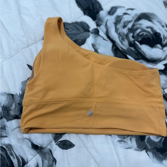 Lululemon Top - Picture 4 of 4